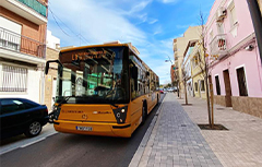 El Ayuntamiento de Paterna reduce en un 50% el precio de los billetes y abonos de sus autobuses municipales