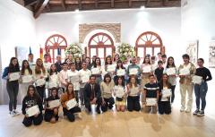 La Ministra Diana Morant y el Alcalde Sagredo reconocen el esfuerzo académico de 61 alumnos/as en Paterna