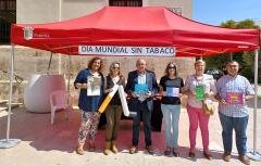 Pel Dia Mundial Sense Tabac, Paterna consciència sobre els seus efectes en la salut i el medi ambient