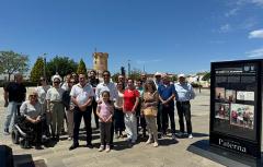 Paterna acoge la exposición Un camino a la solidaridad en homenaje al 25 aniversario de la Caminata a la Virgen de los Desamparados