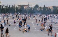 Paterna celebra la noche de San Juan con un Festival de Paellas y Djs en el parking de Los Naranjos