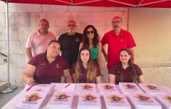 La recaudación por las ventas del Libro de Fiestas se vuelve a destinar por tercer año a la Junta Local del Cáncer de Paterna