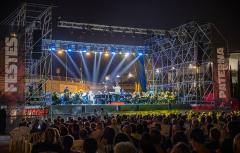 Paterna pone en marcha un trenecito lanzadera gratuito para disfrutar de los conciertos en el Parking Los Naranjos en sus Fiestas Mayores