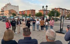 La explanada del cohetódromo de Paterna acoge la 28 exposición del “Cartel Anunciador de Fiestas de Moros y Cristianos José Barbeta”