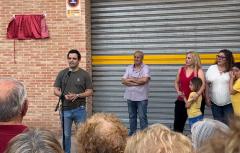 L'Ajuntament de Paterna ret homenatge al seu històric dirigent veïnal Leandro Cantero amb la col·locació d'una placa amb el seu nom a una plaça del barri Alborgí