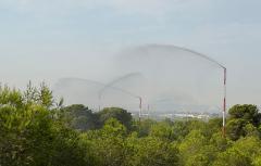 Paterna activa de nuevo los cañones de agua del GUARDIAN para hidratar y proteger La Vallesa ante el riesgo extremo de incendios