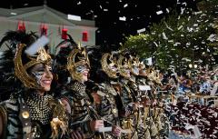 El Ayuntamiento de Paterna sorteará entre los vecinos entradas dobles para disfrutar en la tribuna festera de los Moros y Cristianos, declarados de Interés Turístico Autonómico